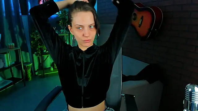 EmilyWilden online show from 03-07-25, 11:29