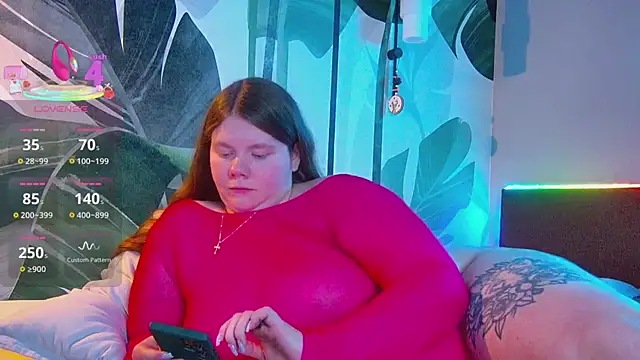 RubyValen online show from 04-04-26, 01:15