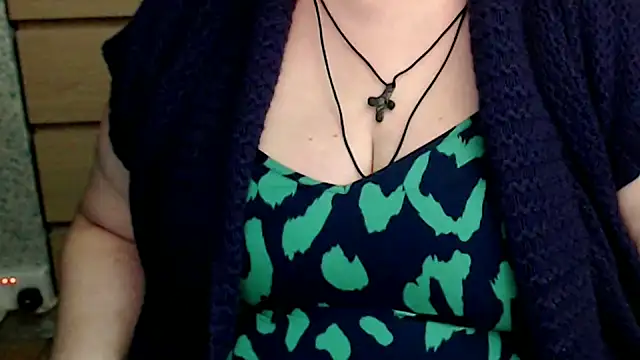 mayasmith online show from 11-19-25, 08:09