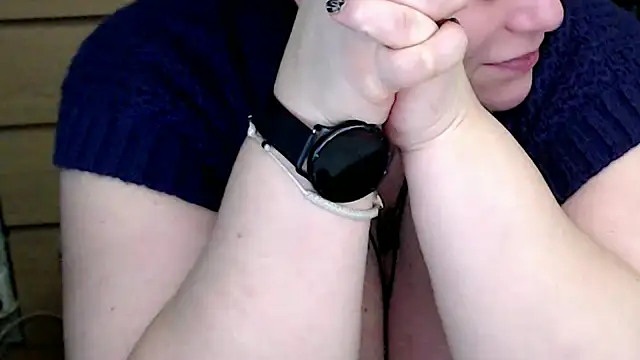 Snapshot of mayasmith chatting on 11-21-25, 08:07 mayasmith online show from 11-21-25, 08:07