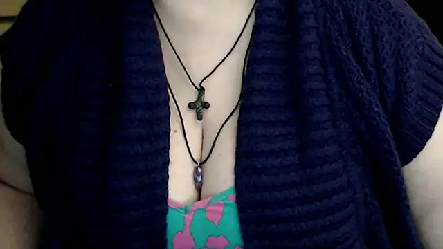 Snapshot of mayasmith chatting on 11-23-25, 10:37 mayasmith online show from 11-23-25, 10:37