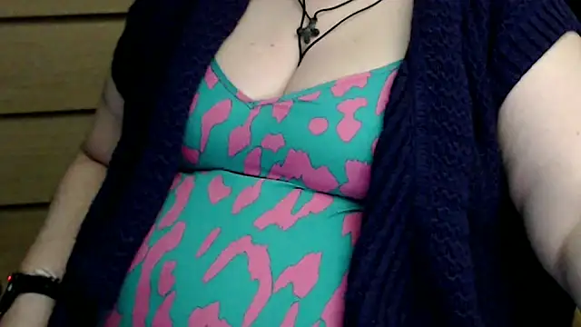 Snapshot of mayasmith chatting on 11-28-25, 10:40 mayasmith online show from 11-28-25, 10:40