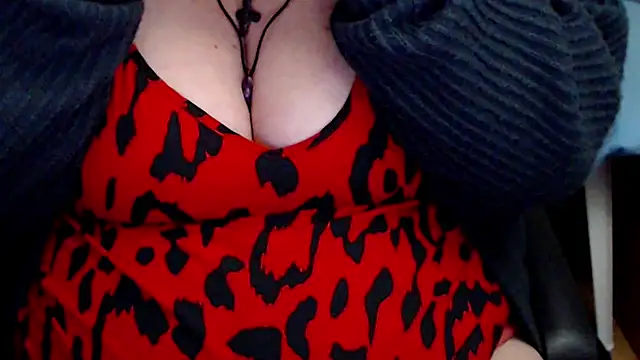 Snapshot of mayasmith chatting on 01-18-26, 04:00 mayasmith online show from 01-18-26, 04:00