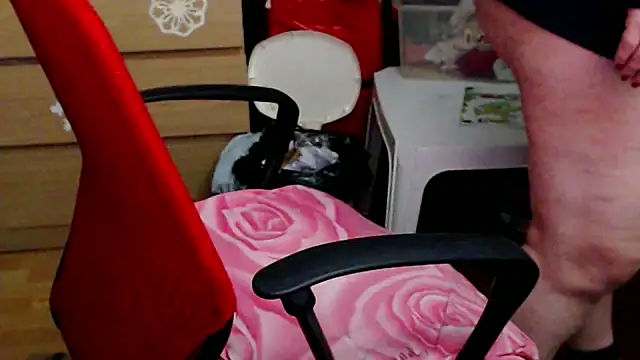 Snapshot of mayasmith chatting on 02-01-26, 07:12 mayasmith online show from 02-01-26, 07:12