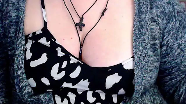 Snapshot of mayasmith chatting on 03-19-26, 08:29 mayasmith online show from 03-19-26, 08:29