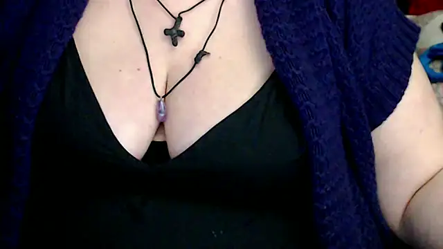 Snapshot of mayasmith chatting on 03-25-26, 07:20 mayasmith online show from 03-25-26, 07:20