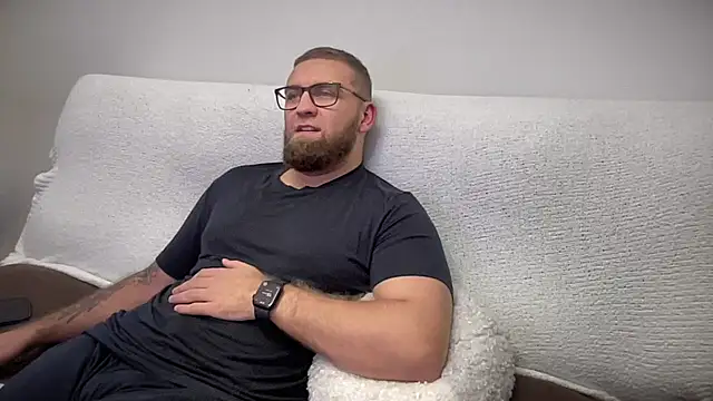 Bear bear  online show from 12-23-24, 04:44