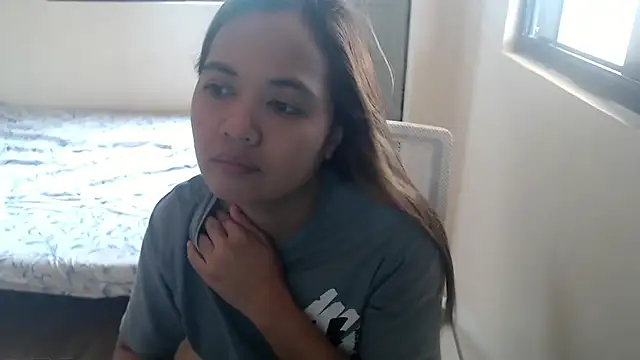 xTheLastVIRGINx online show from 09-26-25, 05:44