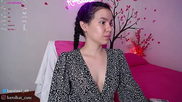 Snapshot of Karolina_1 chatting on 01-13-25, 07:21 Karolina 1 online show from 01-13-25, 07:21