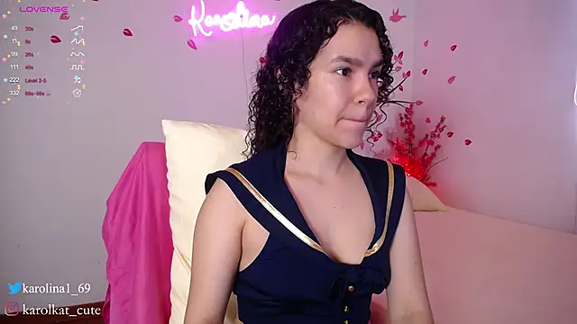 Snapshot of Karolina_1 chatting on 02-07-25, 02:37 Karolina 1 online show from 02-07-25, 02:37