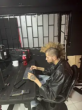 Snapshot of Master_rudeboy chatting on 11-17-25, 11:54 Master rudeboy online show from 11-17-25, 11:54