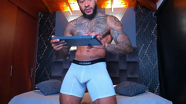 muscle man16 online show from 12-11-24, 03:56