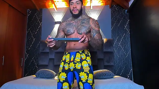 muscle man16 online show from 12-12-24, 12:27