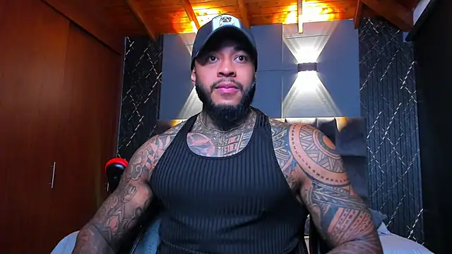 muscle man16 online show from 01-18-25, 01:41