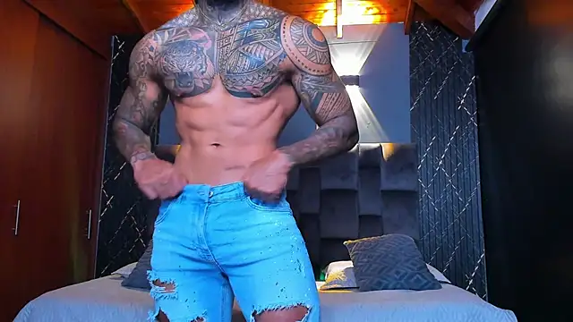 muscle man16 online show from 01-24-25, 04:05