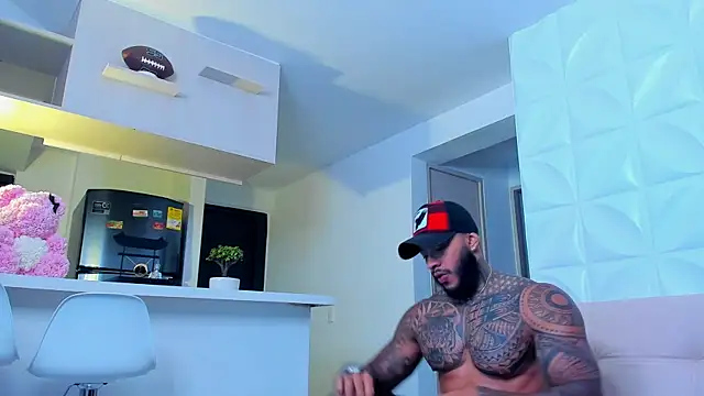 muscle man16 online show from 02-01-25, 12:07