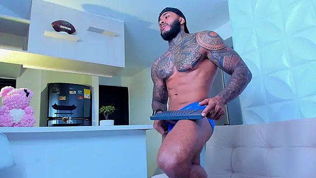 muscle man16 online show from 02-03-25, 11:05