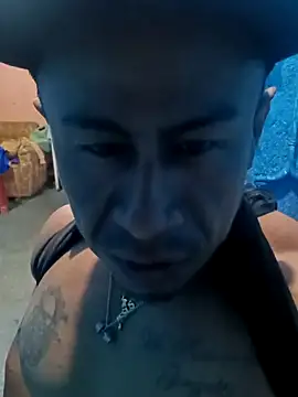 Snapshot of ivandignity chatting on 10-10-25, 11:48 ivandignity online show from 10-10-25, 11:48