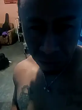 Snapshot of ivandignity chatting on 11-04-25, 12:32 ivandignity online show from 11-04-25, 12:32