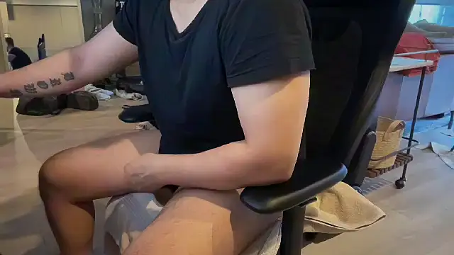 HungandThickLatin online show from 02-09-25, 03:12