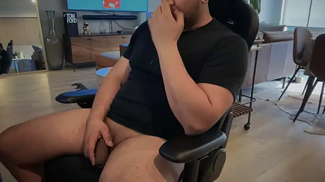 HungandThickLatin online show from 03-01-25, 01:00