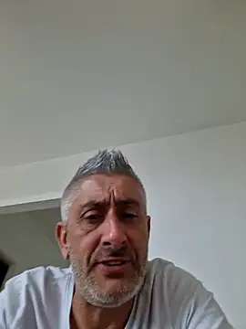 Snapshot of cuci45 chatting on 02-22-26, 03:10 cuci45 online show from 02-22-26, 03:10