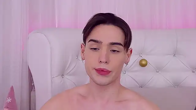 RobbyCharming online show from 12-26-24, 04:53