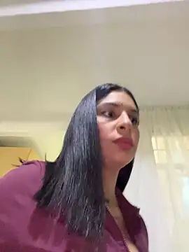 Snapshot of charlotte_stevenss_ chatting on 12-21-25, 01:40 charlotte stevenss online show from 12-21-25, 01:40