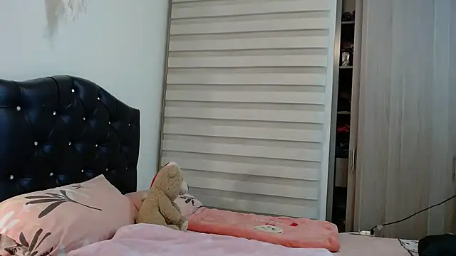 gooddes303salome online show from 01-08-26, 04:04