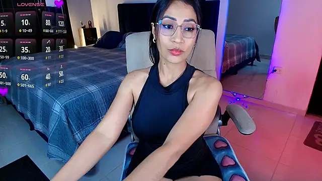 Snapshot of Megan_Chat chatting on 11-10-25, 07:35 Megan Chat online show from 11-10-25, 07:35