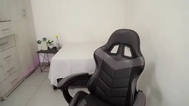 Youlittlepervertt  online show from 02-07-26, 01:42