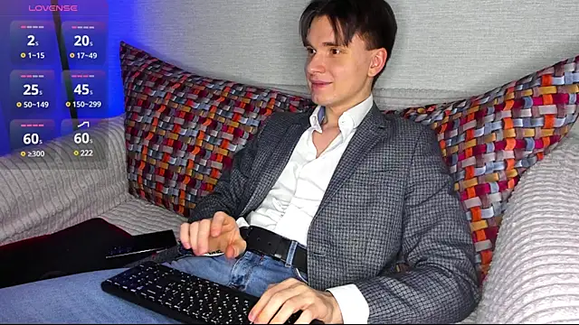 Snapshot of maxboy4 chatting on 01-20-25, 03:59 maxboy4 online show from 01-20-25, 03:59