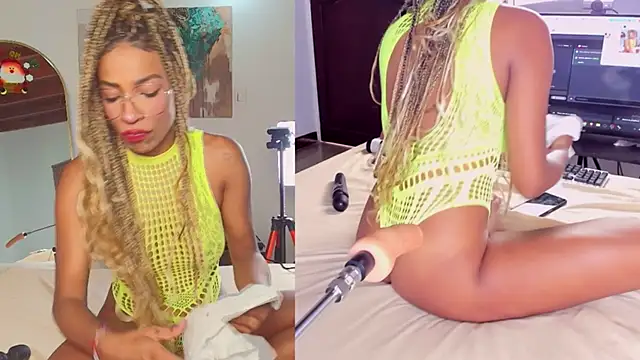 Ebony Skye online show from 12-15-25, 01:59