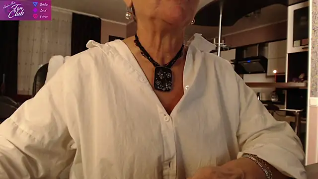 roxana brooks online show from 12-09-24, 02:49