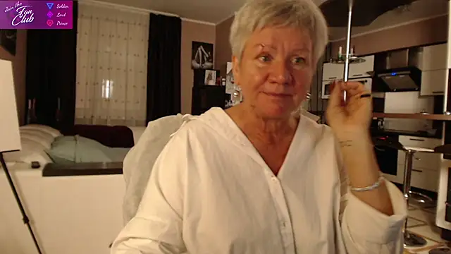 roxana brooks online show from 12-14-24, 04:31