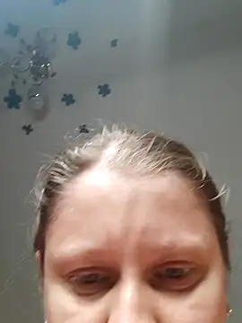 Snapshot of CumCpl chatting on 10-17-25, 06:05 CumCpl online show from 10-17-25, 06:05