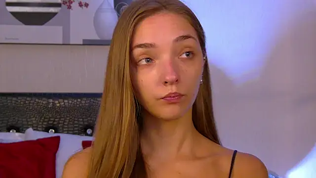 VirginieCruz online show from 01-19-26, 05:22