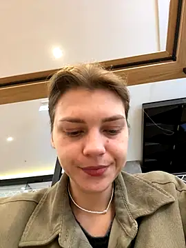 ValenciaShock online show from 10-17-25, 06:38