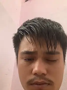 Snapshot of Hullax chatting on 11-02-25, 02:03 Hullax online show from 11-02-25, 02:03