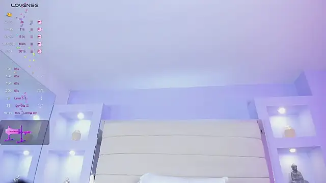 Snapshot of Isabella_Daniell chatting on 01-08-25, 06:52 Isabella Daniell online show from 01-08-25, 06:52