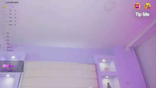 Snapshot of Isabella_Daniell chatting on 03-01-25, 06:57 Isabella Daniell online show from 03-01-25, 06:57