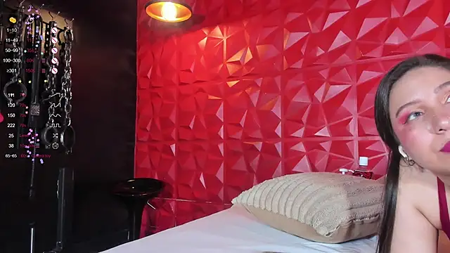 Snapshot of Isabella_Daniell chatting on 09-28-25, 05:35 Isabella Daniell online show from 09-28-25, 05:35