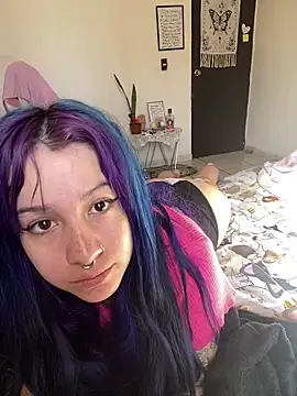 Lucygothic online show from 12-26-24, 04:25