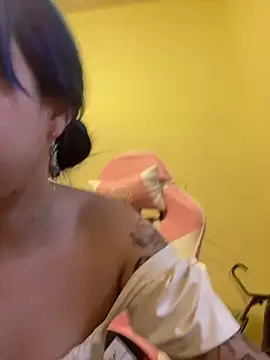 Lucygothic online show from 01-13-25, 12:09