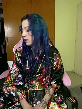 Lucygothic online show from 01-22-25, 08:07