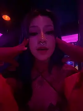 Lucygothic online show from 02-18-25, 11:22