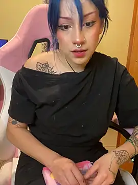 Lucygothic online show from 03-07-25, 04:35