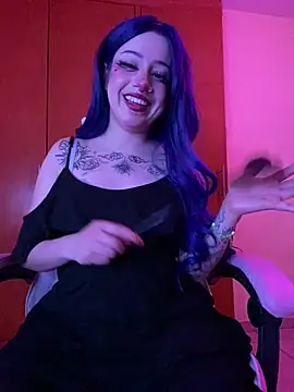 Lucygothic online show from 03-23-25, 12:58