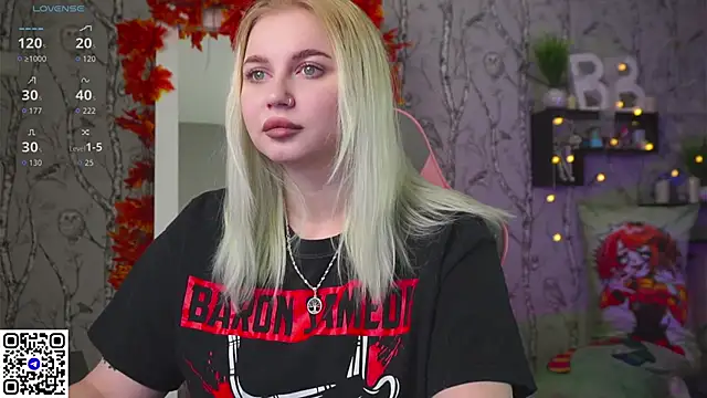 Snapshot of Moon_Valkyrie chatting on 11-07-25, 08:14 Moon Valkyrie online show from 11-07-25, 08:14