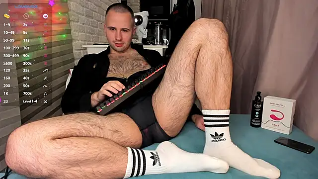 Snapshot of Alexey_Hairy chatting on 02-06-25, 05:51 Alexey Hairy online show from 02-06-25, 05:51